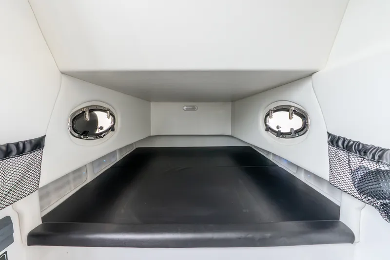 Slide: The Image of Nortech 390 Sport Center Console 2024 - 63