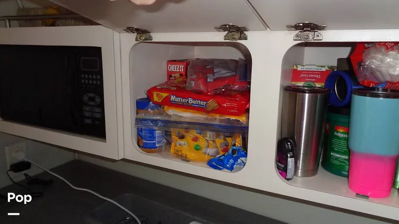 Slide: The Image of Wellcraft 330 coastal 2002 - 11042253