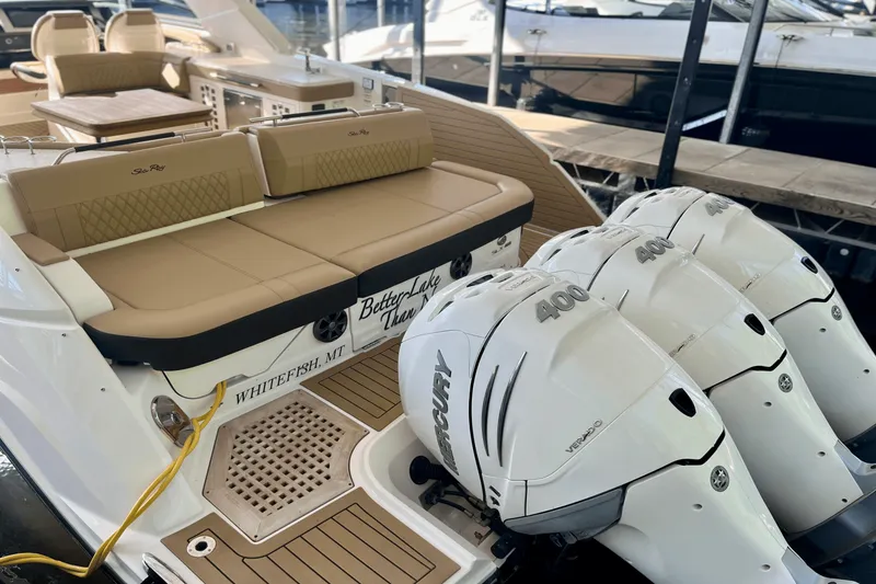 Slide: The Image of Sea Ray SLX 400 OB 2021 - 20