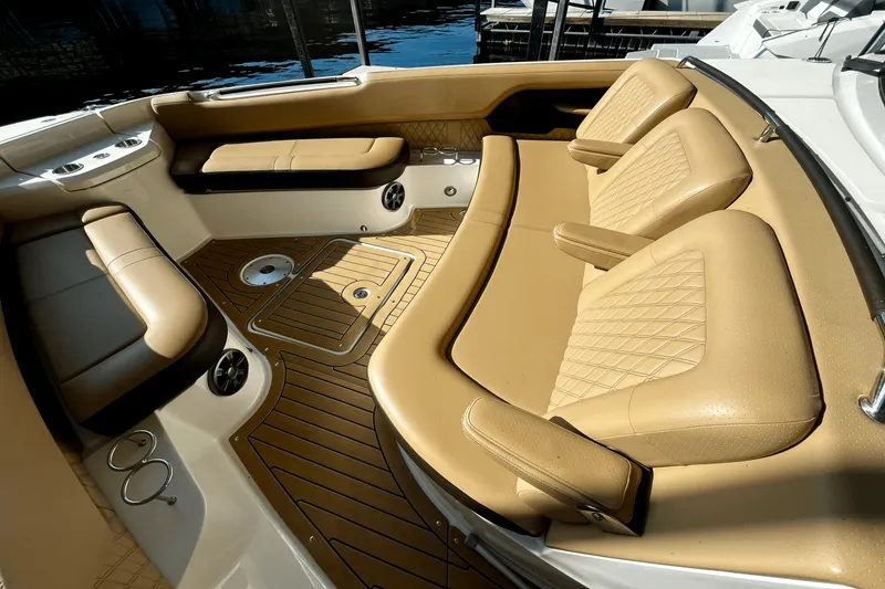 Slide: The Image of Sea Ray SLX 400 OB 2021 - 29