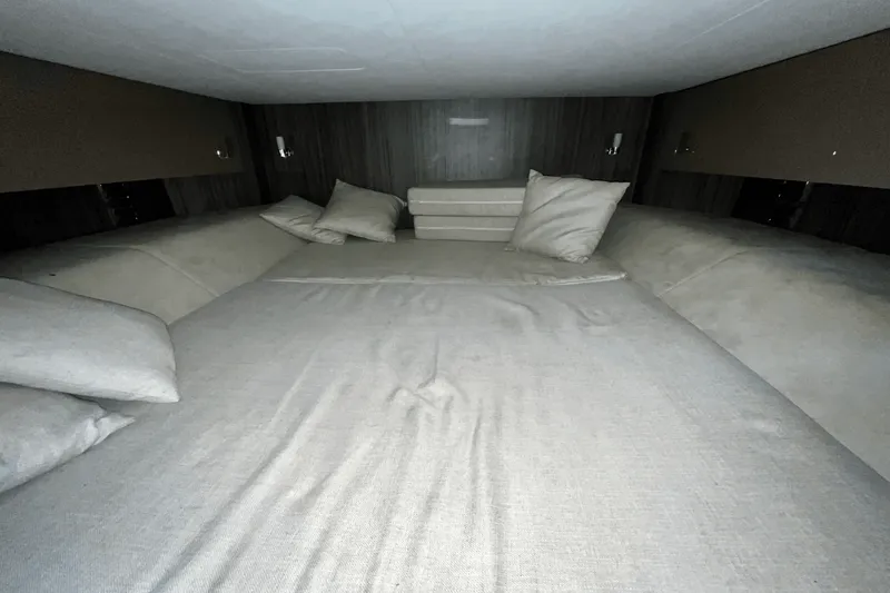 Slide: The Image of Sea Ray SLX 400 OB 2021 - 35