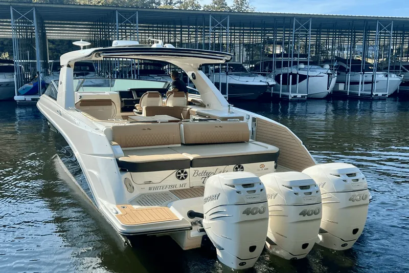 Slide: The Image of Sea Ray SLX 400 OB 2021 - 4