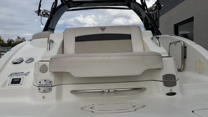 Slide: The Image of Chaparral Sunesta 264 Xtreme 2011 - 35