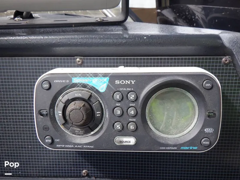 Slide: The Image of Sea Ray 415 Aft Cabin 1988 - 15900532