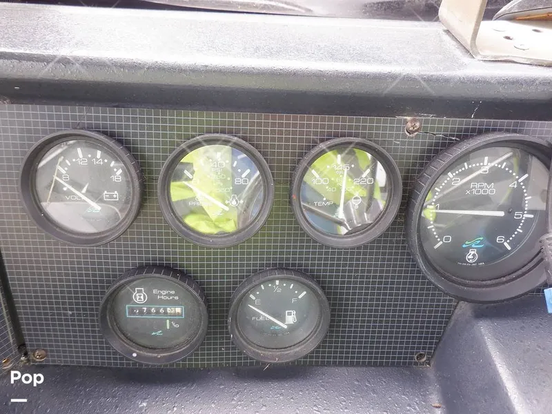 Slide: The Image of Sea Ray 415 Aft Cabin 1988 - 15900537