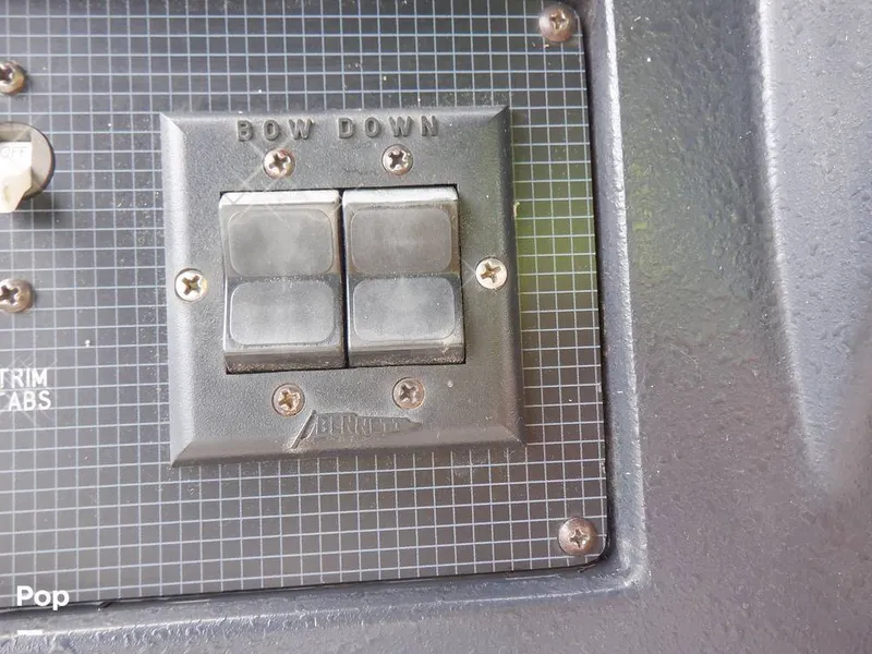 Slide: The Image of Sea Ray 415 Aft Cabin 1988 - 15900544