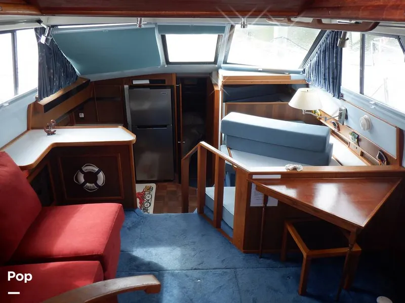 Slide: The Image of Sea Ray 415 Aft Cabin 1988 - 15900559