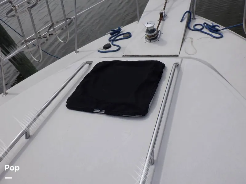 Slide: The Image of Sea Ray 415 Aft Cabin 1988 - 15900571