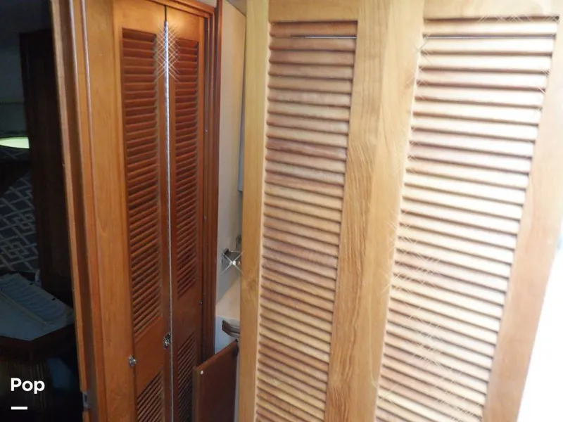 Slide: The Image of Sea Ray 415 Aft Cabin 1988 - 15900578