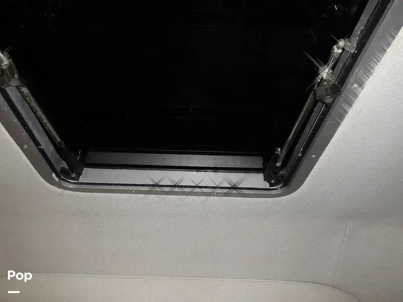 Slide: The Image of Sea Ray 415 Aft Cabin 1988 - 15900589