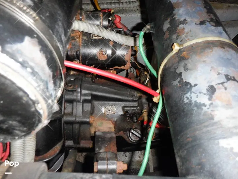 Slide: The Image of Sea Ray 415 Aft Cabin 1988 - 15900604