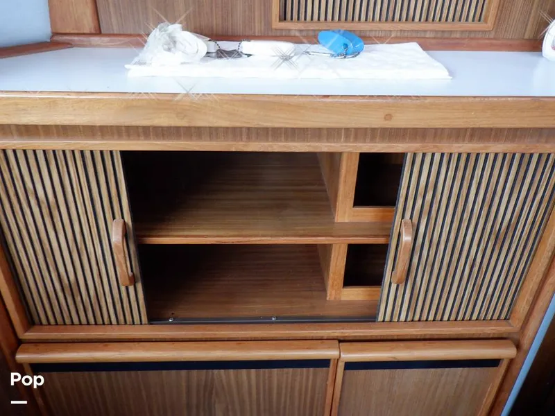 Slide: The Image of Sea Ray 415 Aft Cabin 1988 - 15900611