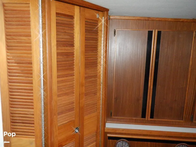 Slide: The Image of Sea Ray 415 Aft Cabin 1988 - 15900624