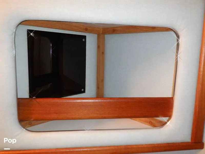 Slide: The Image of Sea Ray 415 Aft Cabin 1988 - 15900637