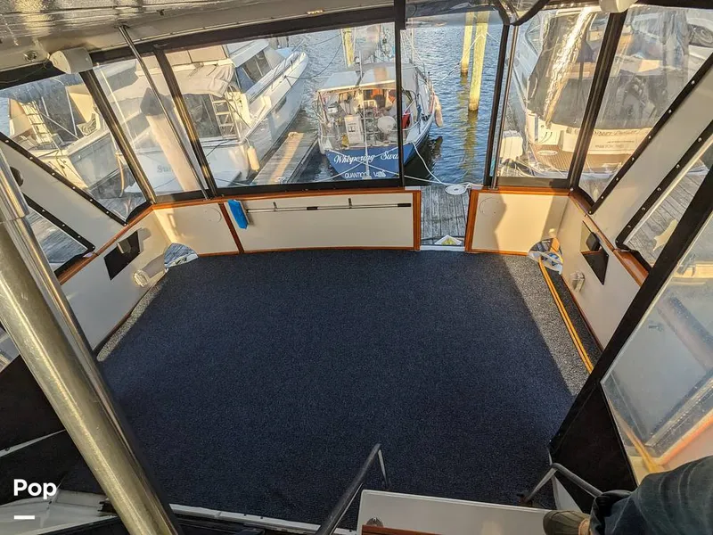 Slide: The Image of Sea Ray 415 Aft Cabin 1988 - 15515088