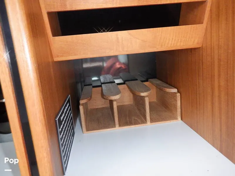 Slide: The Image of Sea Ray 415 Aft Cabin 1988 - 15900002