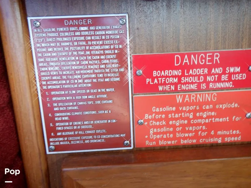 Slide: The Image of Sea Ray 415 Aft Cabin 1988 - 15900006