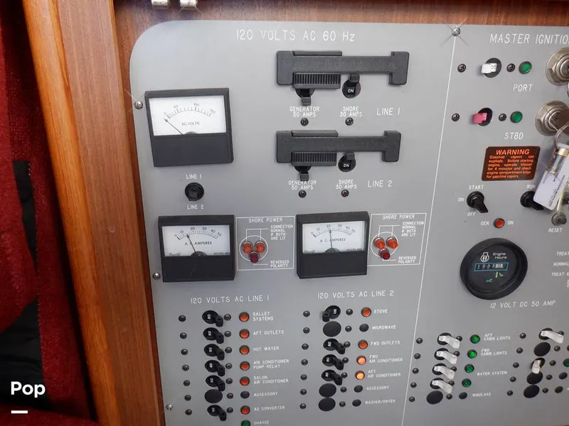 Slide: The Image of Sea Ray 415 Aft Cabin 1988 - 15900008