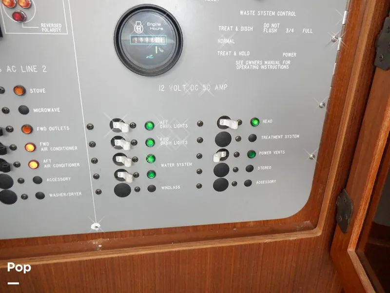 Slide: The Image of Sea Ray 415 Aft Cabin 1988 - 15900010