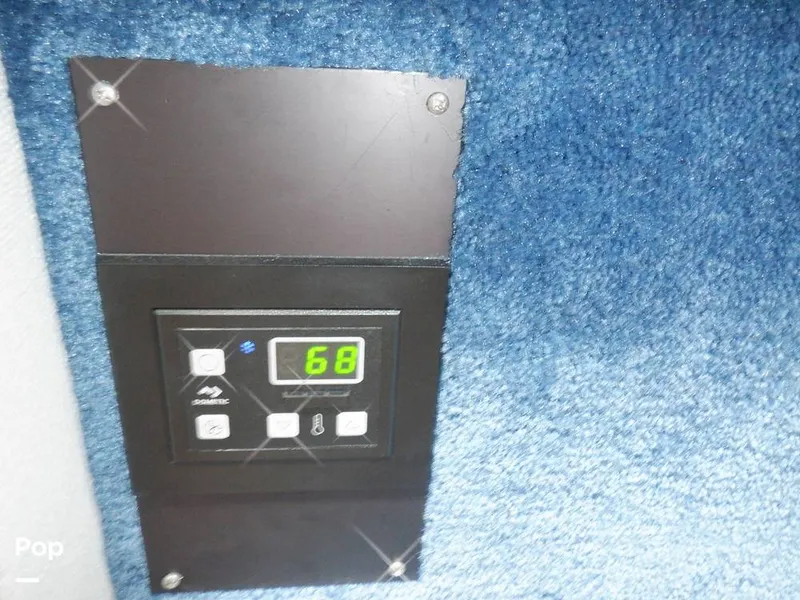 Slide: The Image of Sea Ray 415 Aft Cabin 1988 - 15900016