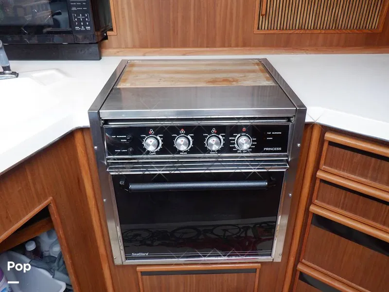 Slide: The Image of Sea Ray 415 Aft Cabin 1988 - 15900020