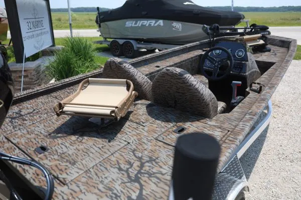 Slide: The Image of Xpress XP180 Camo - 2