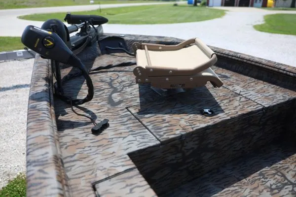 Slide: The Image of Xpress XP180 Camo - 8