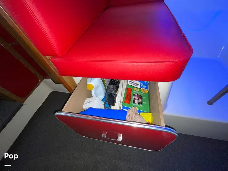 Slide: The Image of Chris-Craft Catalina 294 Express 1986 - 11335489