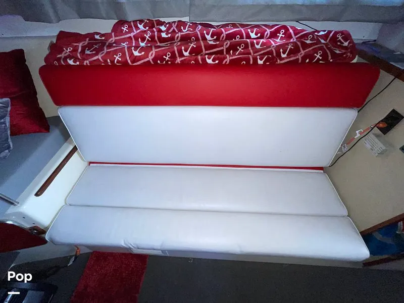 Slide: The Image of Chris-Craft Catalina 294 Express 1986 - 11335510