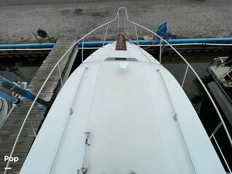 Slide: The Image of Chris-Craft Catalina 294 Express 1986 - 11335643