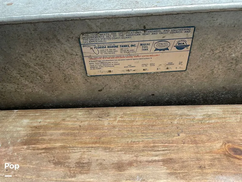 Slide: The Image of Chris-Craft Catalina 294 Express 1986 - 11335734