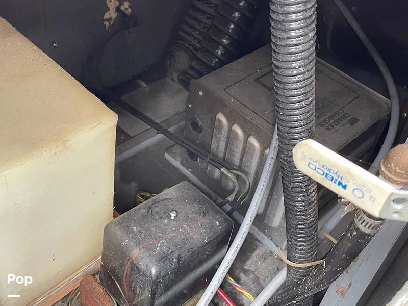 Slide: The Image of Battery Charger - 11335743