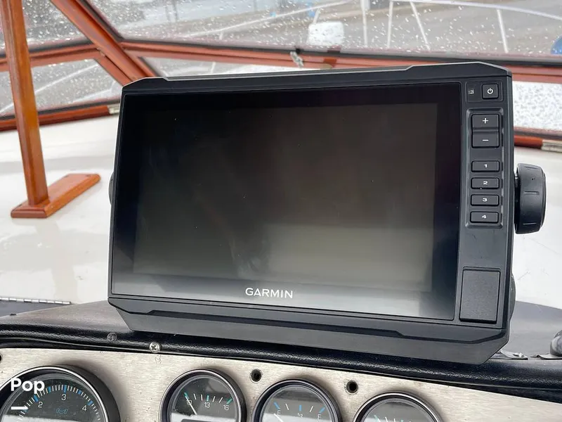 Slide: The Image of Chris-Craft Catalina 294 Express 1986 - 11335203