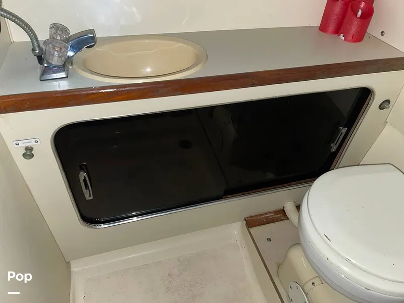 Slide: The Image of Chris-Craft Catalina 294 Express 1986 - 11335380