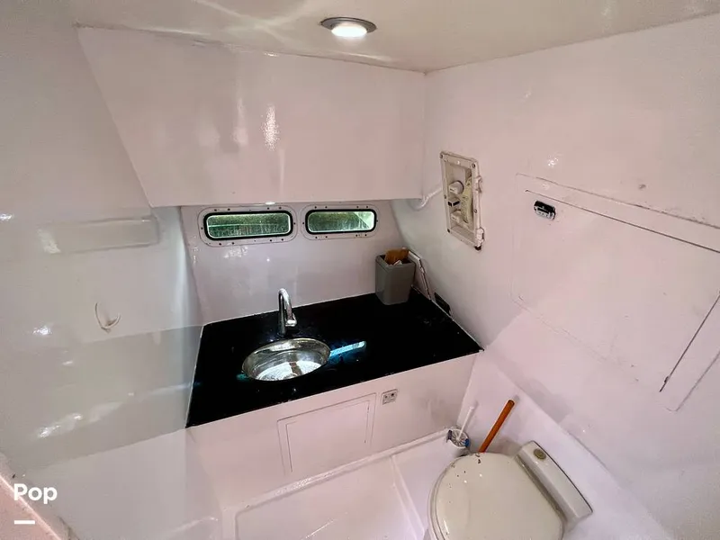 Slide: The Image of Chris-Craft 333 Commander Sport 1985 - 11174061