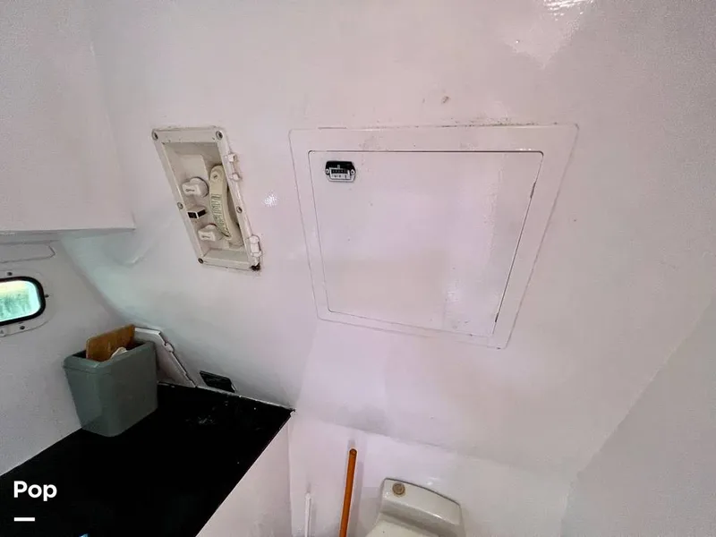 Slide: The Image of Chris-Craft 333 Commander Sport 1985 - 11174063