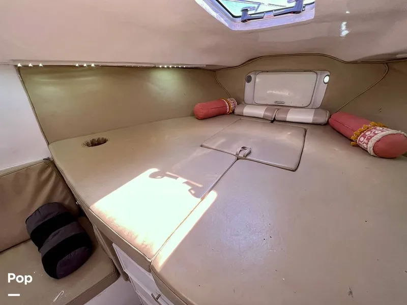 Slide: The Image of Chris-Craft 333 Commander Sport 1985 - 11174090