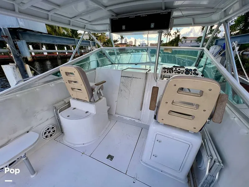 Slide: The Image of Chris-Craft 333 Commander Sport 1985 - 11173836