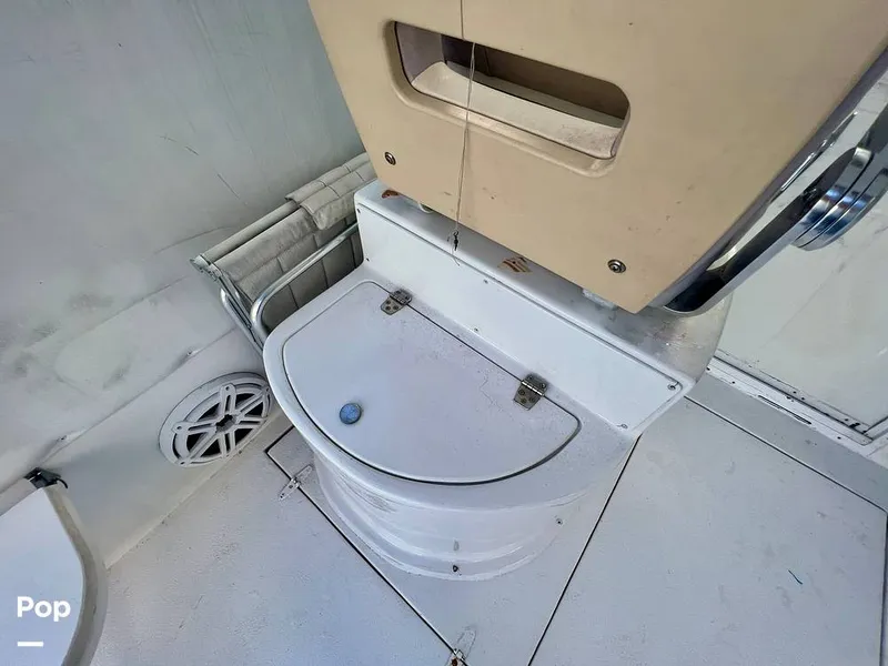 Slide: The Image of Chris-Craft 333 Commander Sport 1985 - 11173838