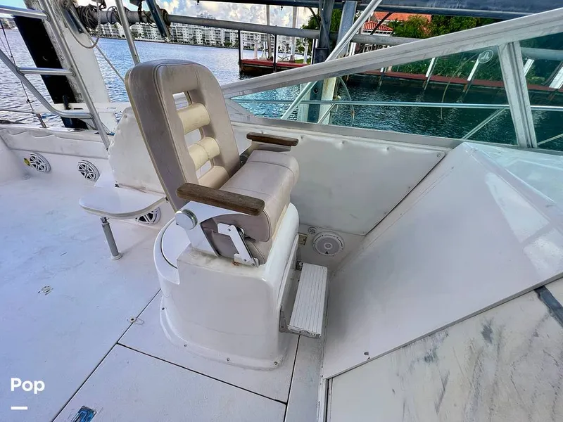 Slide: The Image of Chris-Craft 333 Commander Sport 1985 - 11173848