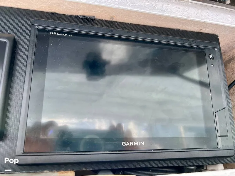 Slide: The Image of Chris-Craft 333 Commander Sport 1985 - 11173902