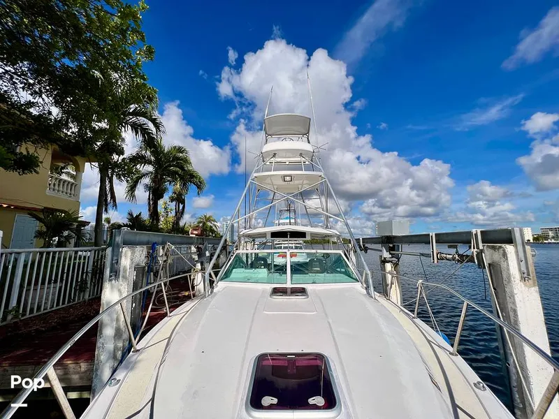 Slide: The Image of Chris-Craft 333 Commander Sport 1985 - 11173929