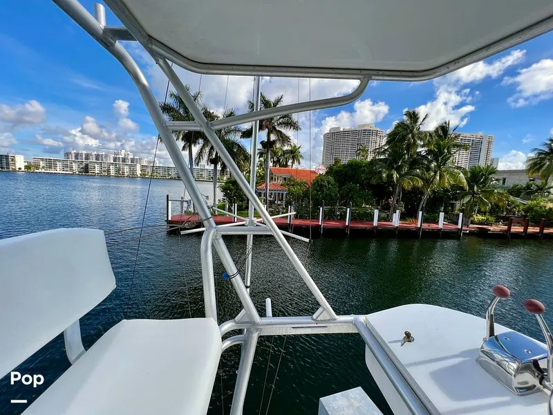 Slide: The Image of Chris-Craft 333 Commander Sport 1985 - 11173957