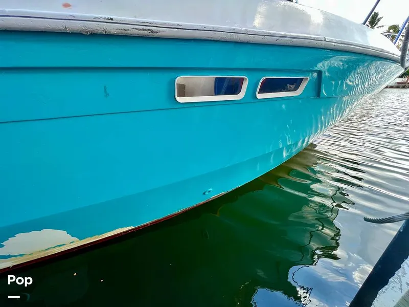 Slide: The Image of Chris-Craft 333 Commander Sport 1985 - 11173787