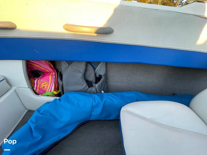 Slide: The Image of Bayliner Discovery 195 2007 - 11178897