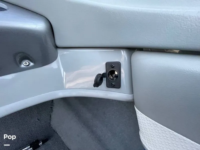 Slide: The Image of Bayliner Discovery 195 2007 - 11178942