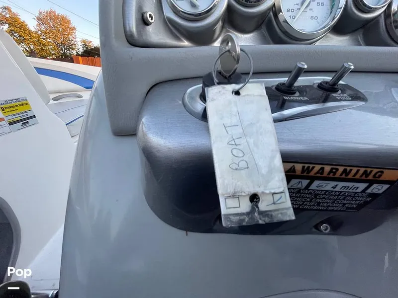 Slide: The Image of Bayliner Discovery 195 2007 - 11178946