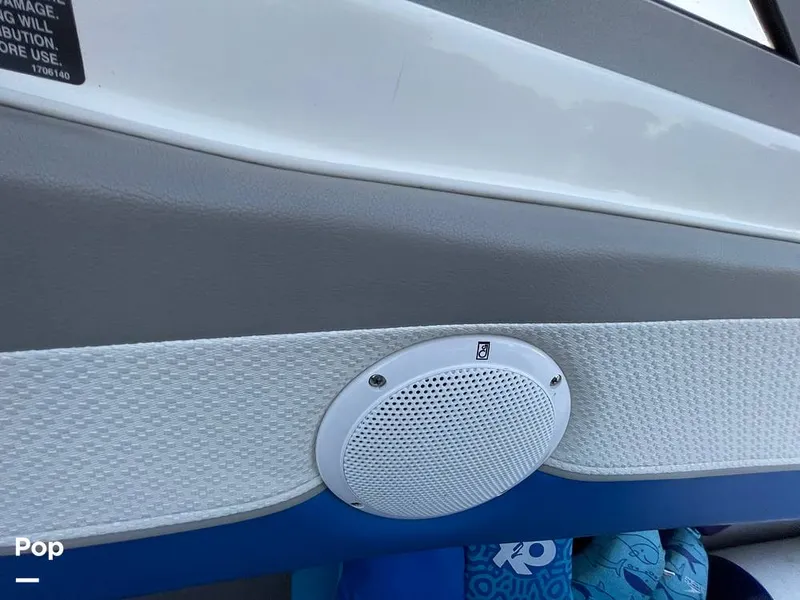 Slide: The Image of Bayliner Discovery 195 2007 - 11178952