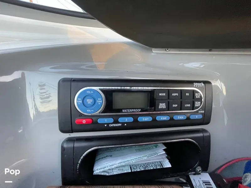 Slide: The Image of Bayliner Discovery 195 2007 - 11178954