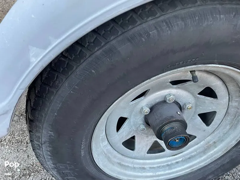 Slide: The Image of Bayliner Discovery 195 2007 - 11179009